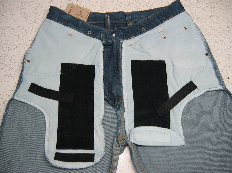 2017-holster-pockets-on-jeans-750w.jpg